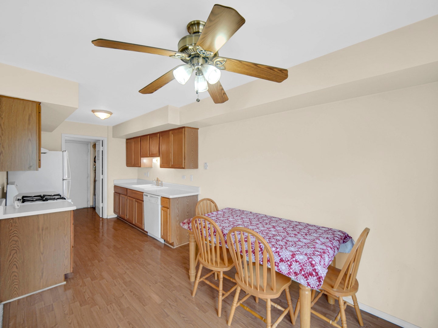9304 W 141st Place, Orland Park, IL 60462 9304 W 141st Place, Orland Park, IL 60462