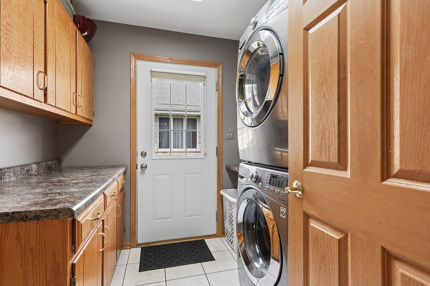 10536 Pentagon Drive, Orland Park, IL 60467 10536 Pentagon Drive, Orland Park, IL 60467