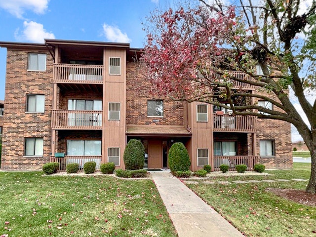 Property photo for 15800 PEGGY Lane, #2, Oak Forest, IL