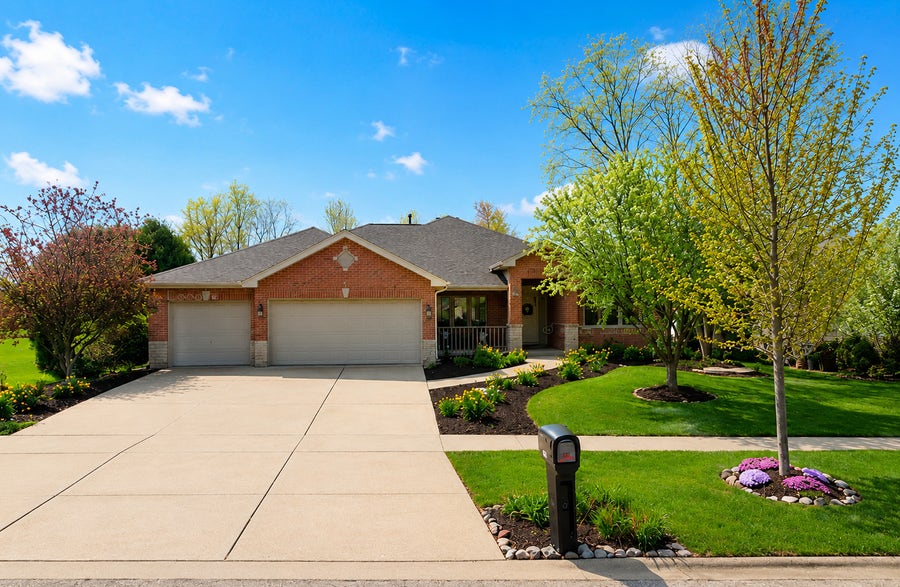 Property photo for 2522 Bluestone Bay Drive, New Lenox, IL