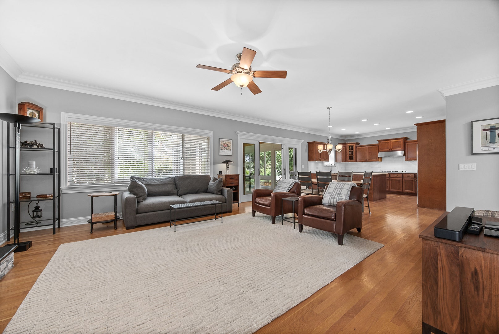 4620 Woodward Avenue, Downers Grove, IL 60515 4620 Woodward Avenue, Downers Grove, IL 60515