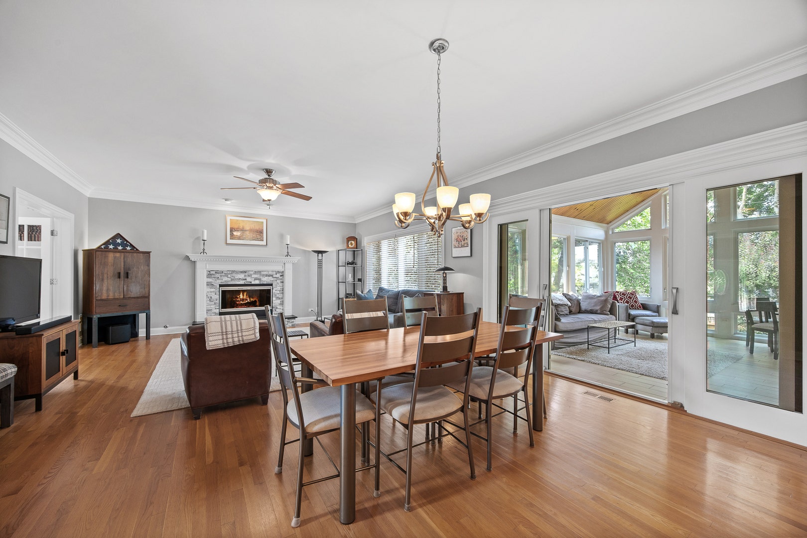 4620 Woodward Avenue, Downers Grove, IL 60515 4620 Woodward Avenue, Downers Grove, IL 60515