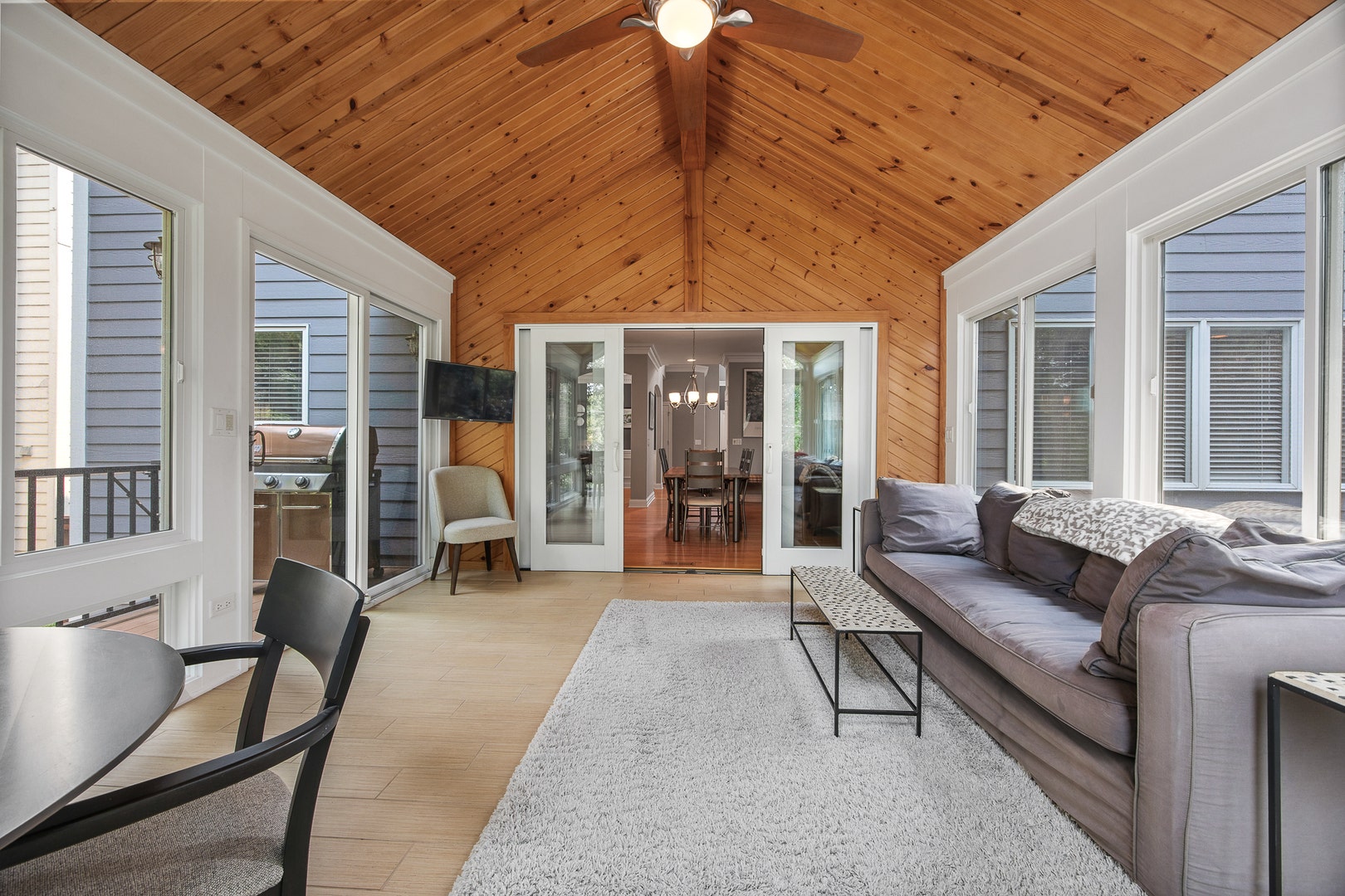 4620 Woodward Avenue, Downers Grove, IL 60515 4620 Woodward Avenue, Downers Grove, IL 60515