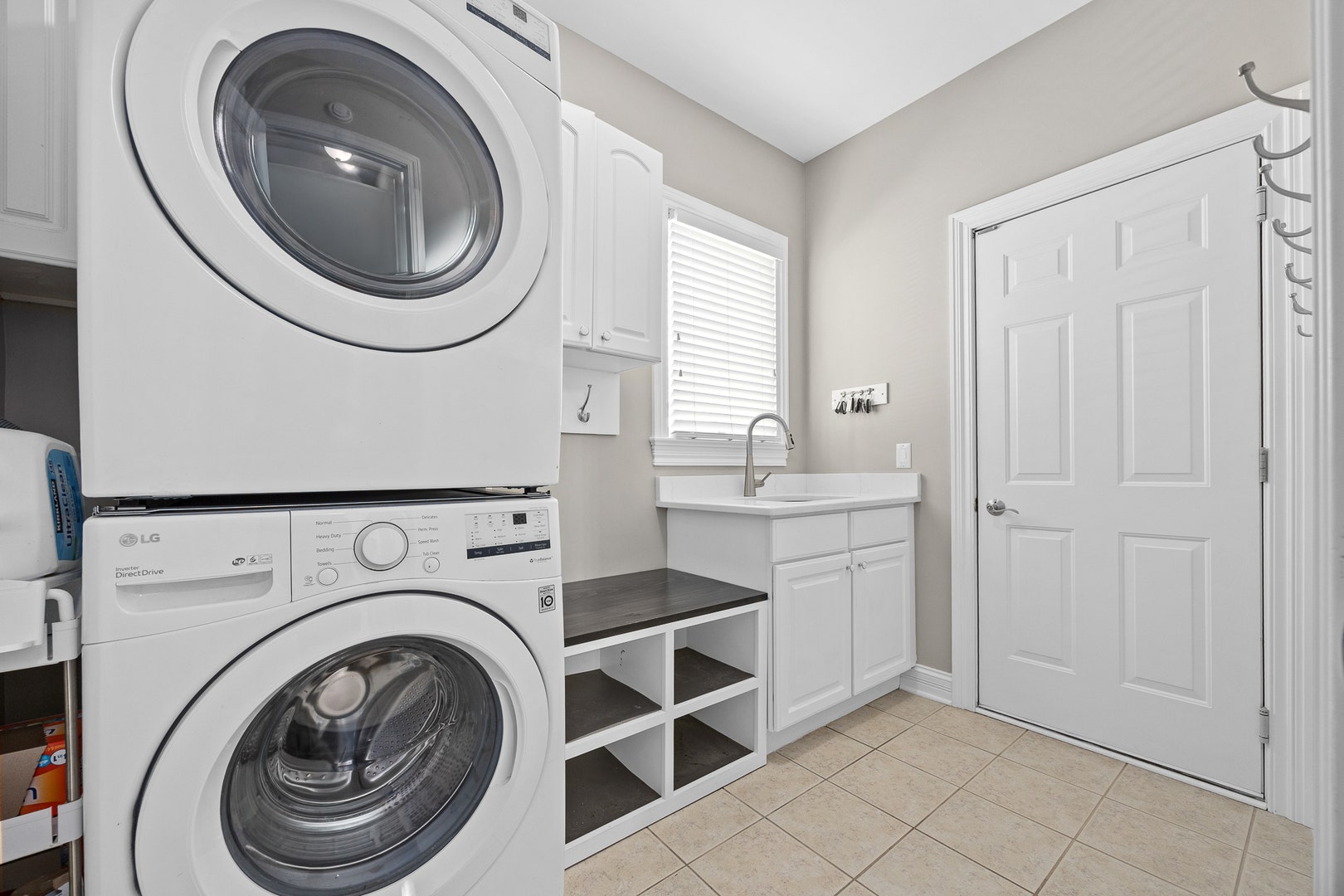 4620 Woodward Avenue, Downers Grove, IL 60515 4620 Woodward Avenue, Downers Grove, IL 60515