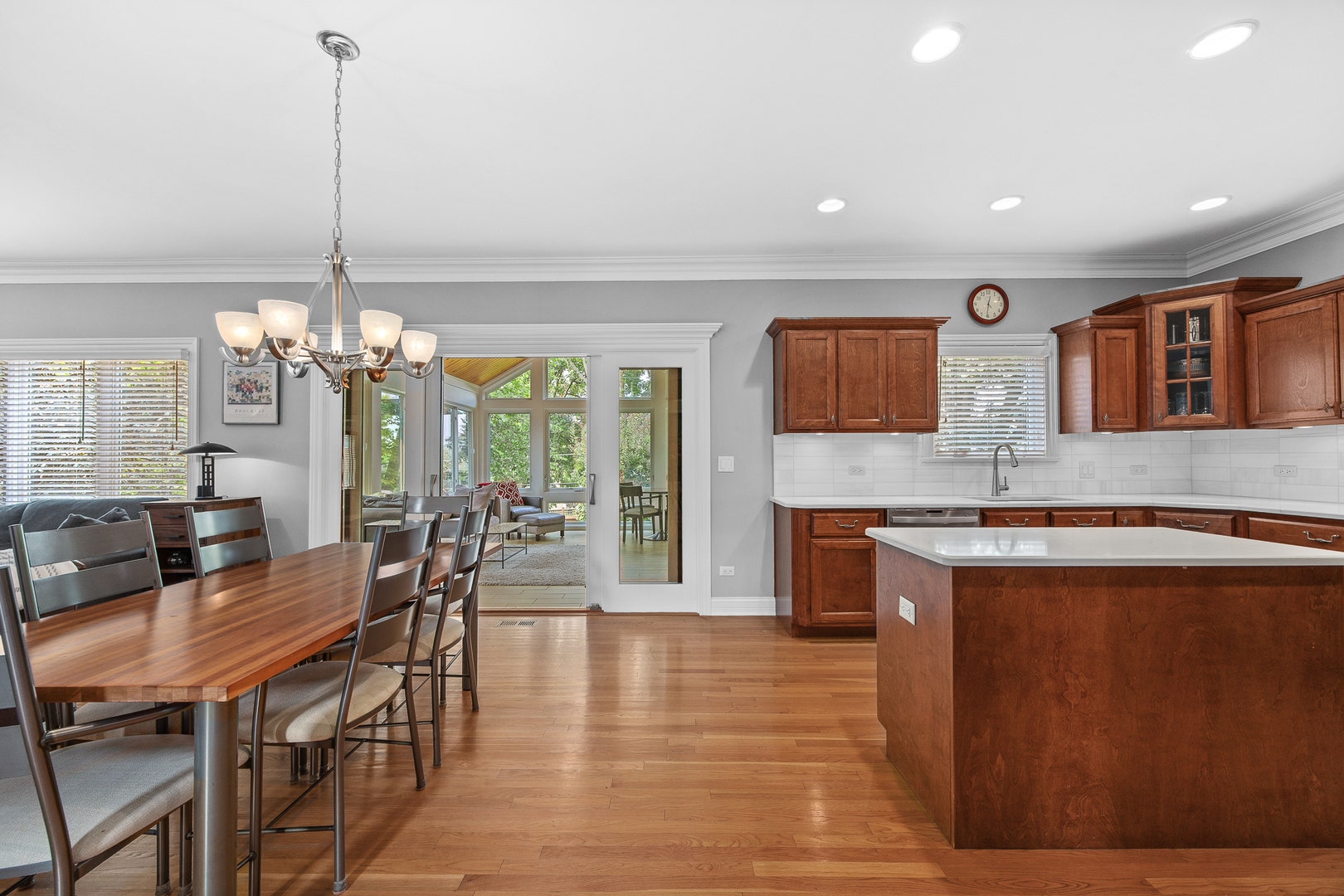 4620 Woodward Avenue, Downers Grove, IL 60515 4620 Woodward Avenue, Downers Grove, IL 60515