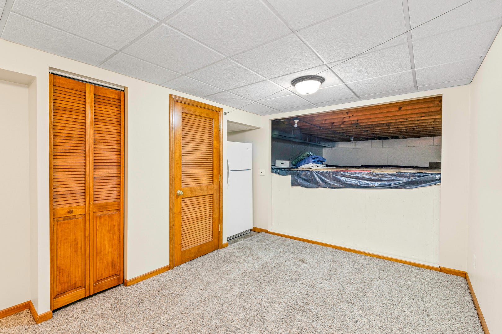 997 S Hampton Court, Aurora, IL 60506 997 S Hampton Court, Aurora, IL 60506