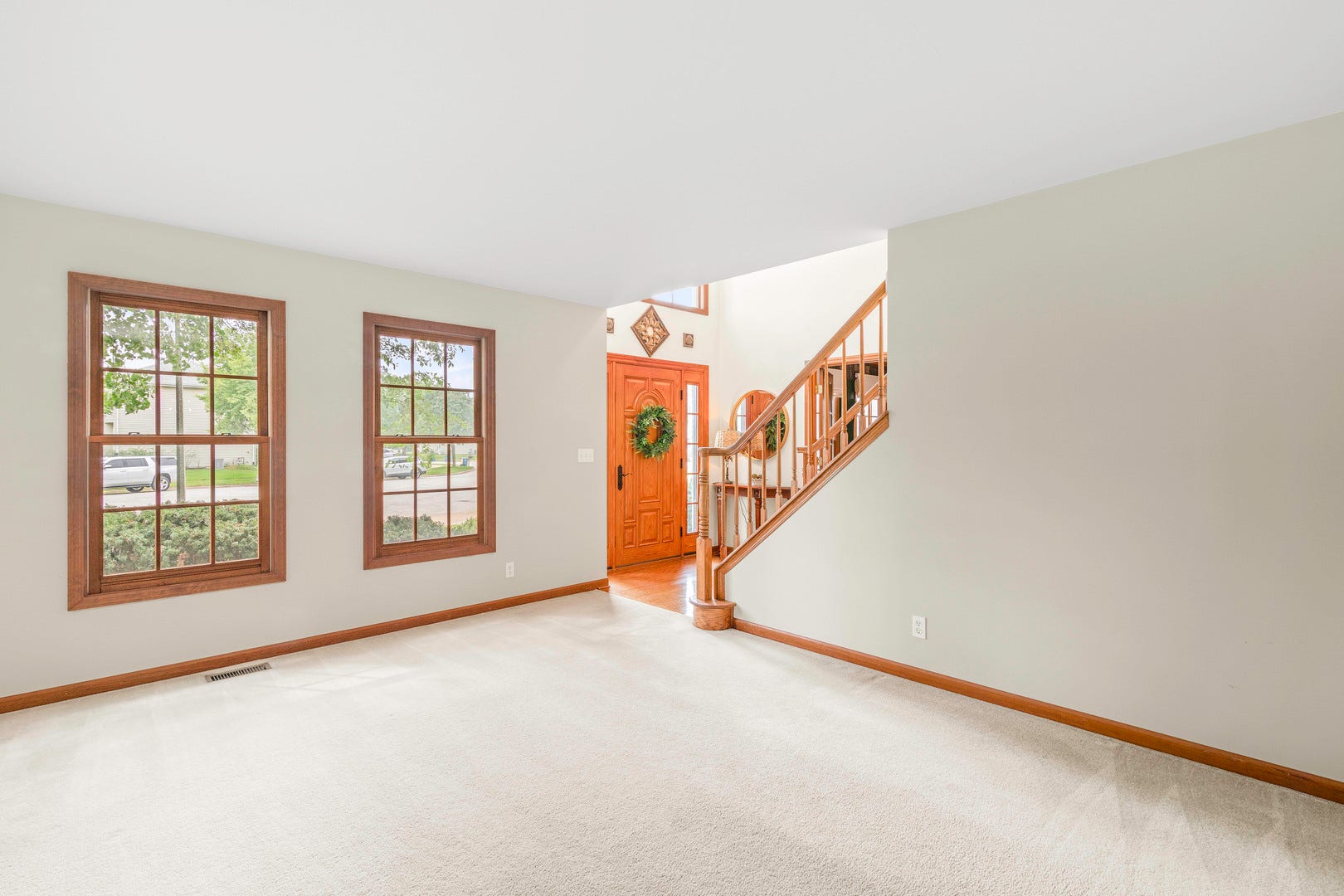 997 S Hampton Court, Aurora, IL 60506 997 S Hampton Court, Aurora, IL 60506