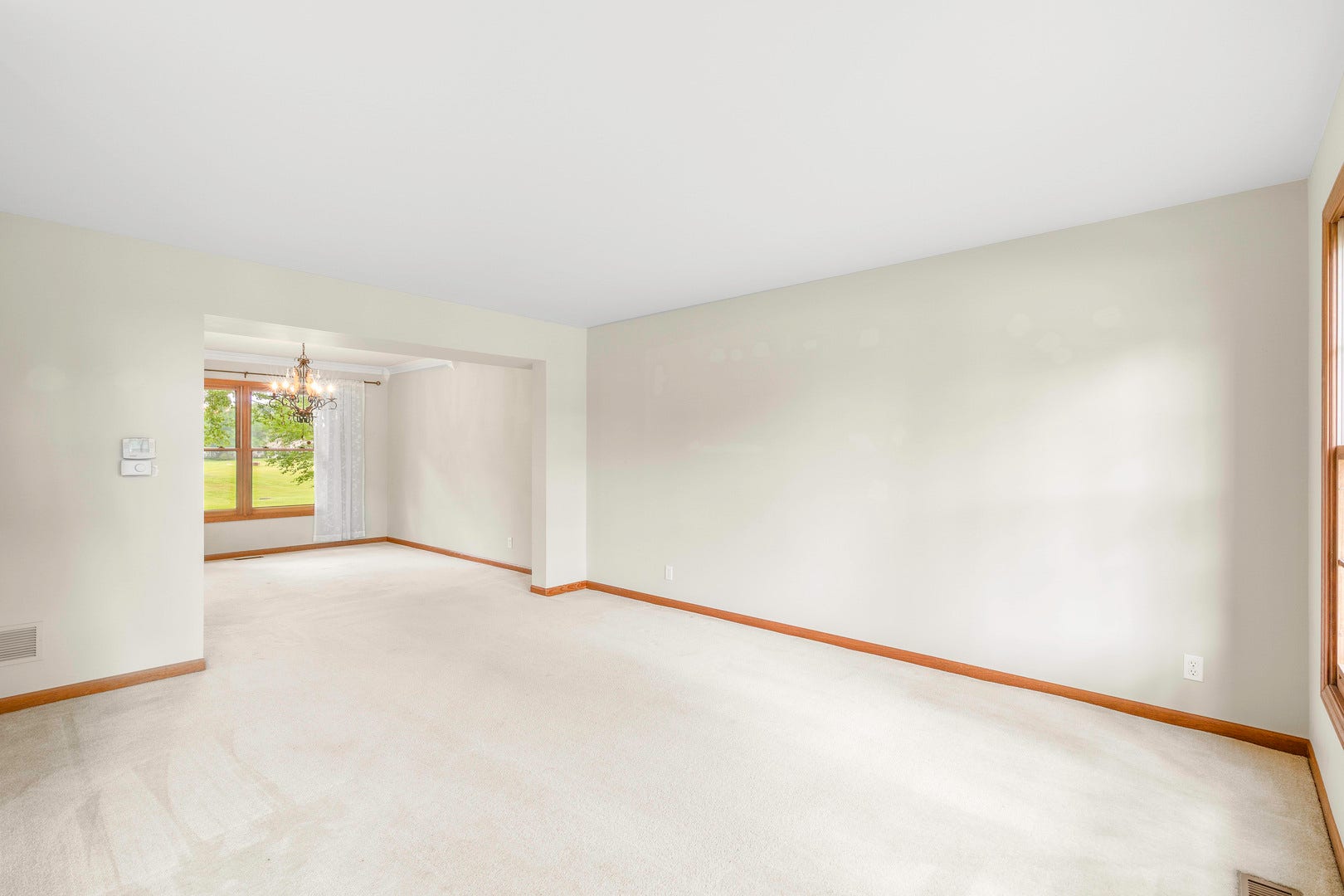 997 S Hampton Court, Aurora, IL 60506 997 S Hampton Court, Aurora, IL 60506