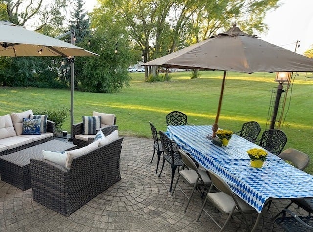 997 S Hampton Court, Aurora, IL 60506 997 S Hampton Court, Aurora, IL 60506