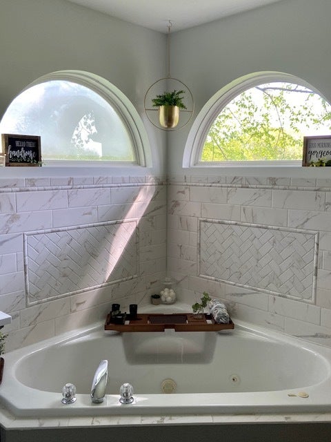 997 S Hampton Court, Aurora, IL 60506 997 S Hampton Court, Aurora, IL 60506