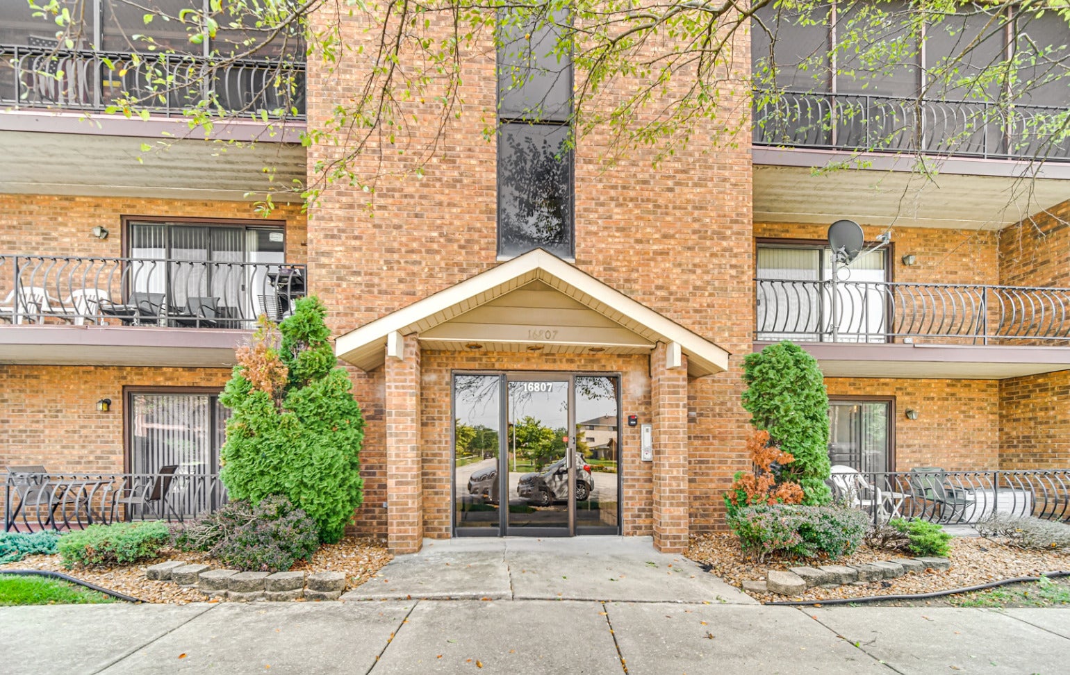 16807 81st Avenue, #1S, Tinley Park, IL 60477