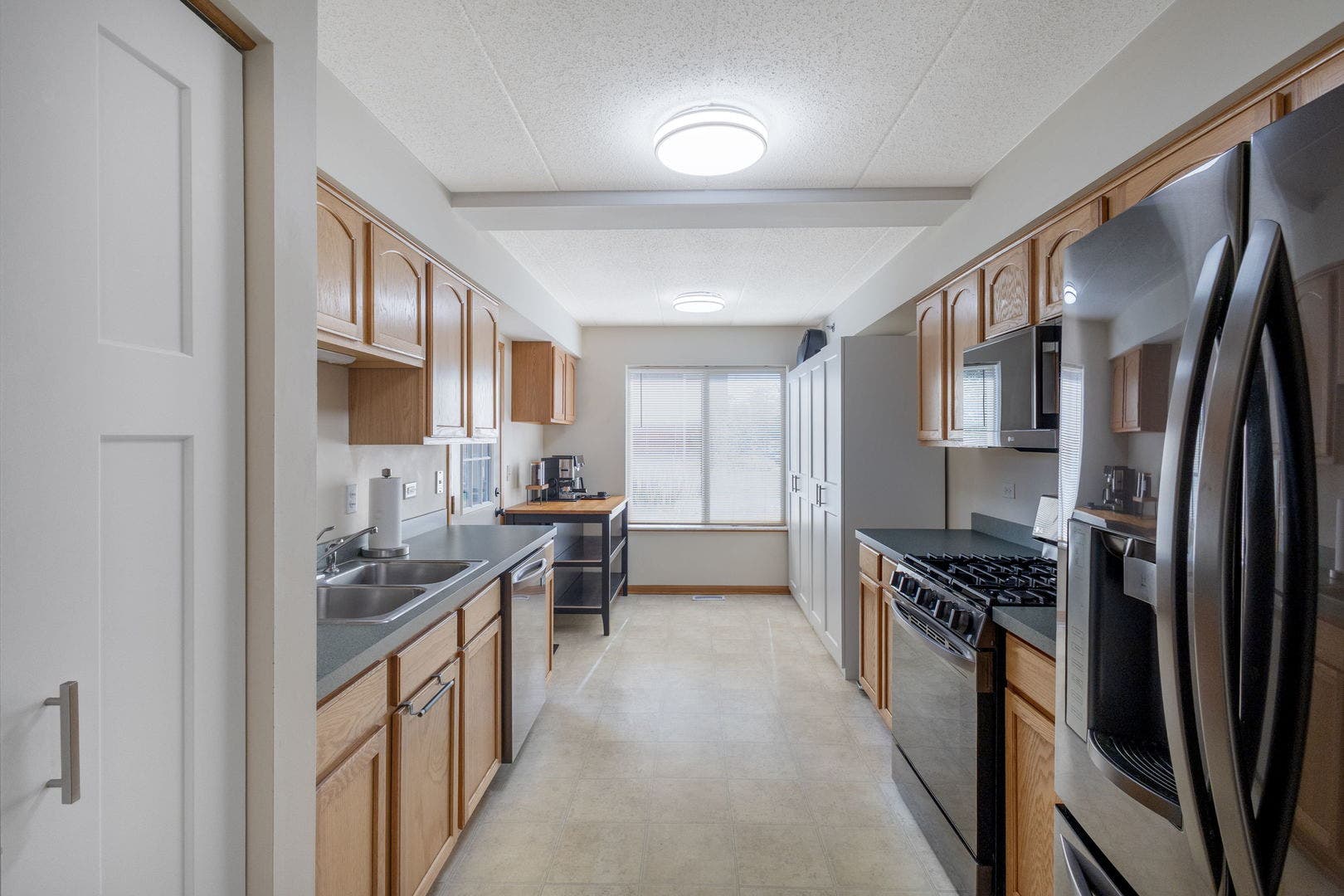 7025 Heritage Circle, #1B, Orland Park, IL 60462 7025 Heritage Circle, #1B, Orland Park, IL 60462