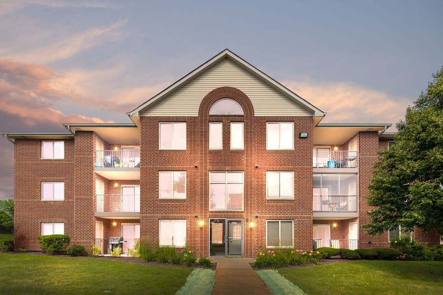Property photo for 7025 Heritage Circle, #1B, Orland Park, IL