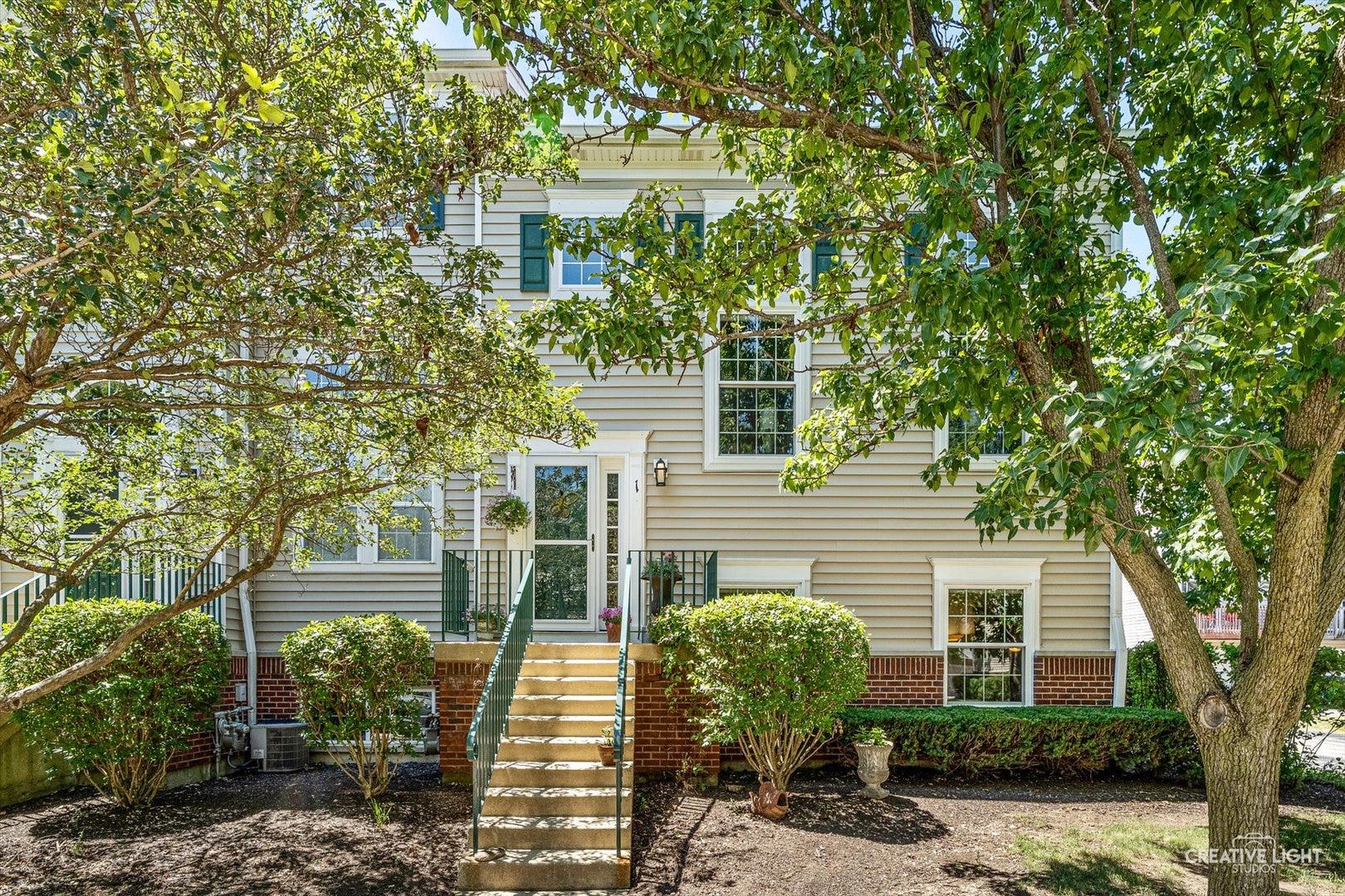 1096 Village Center Parkway, #1, Aurora, IL 60506