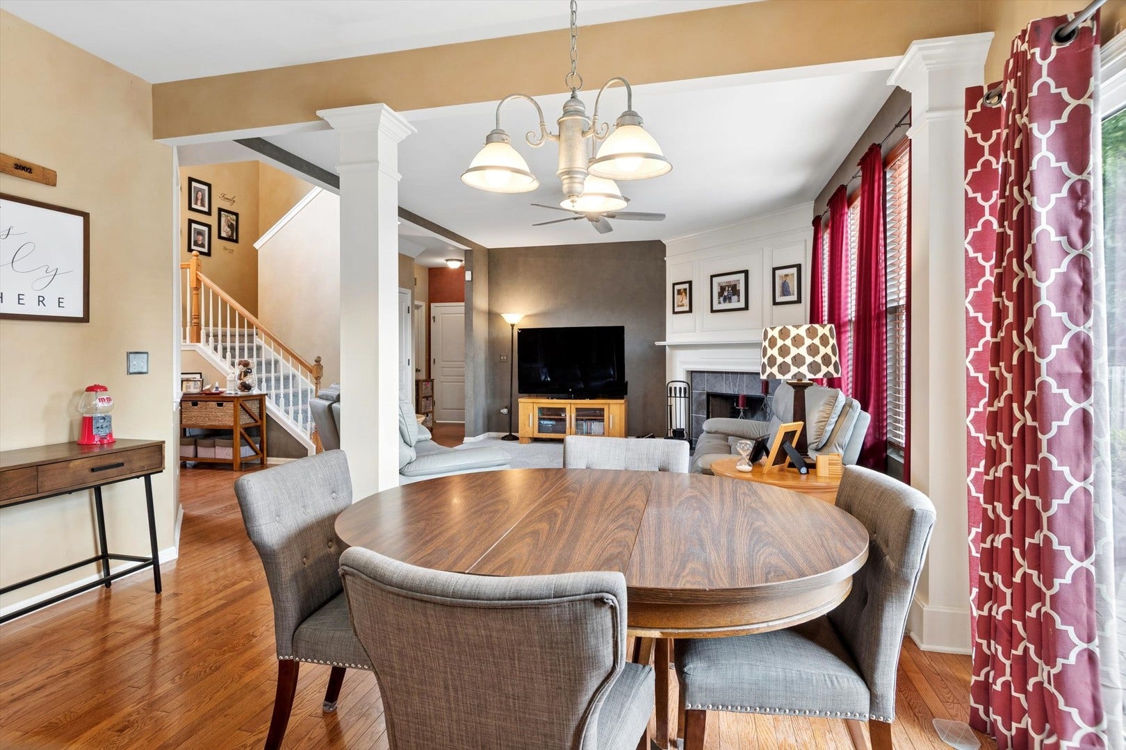 223 Clubhouse Street, Bolingbrook, IL 60490 223 Clubhouse Street, Bolingbrook, IL 60490