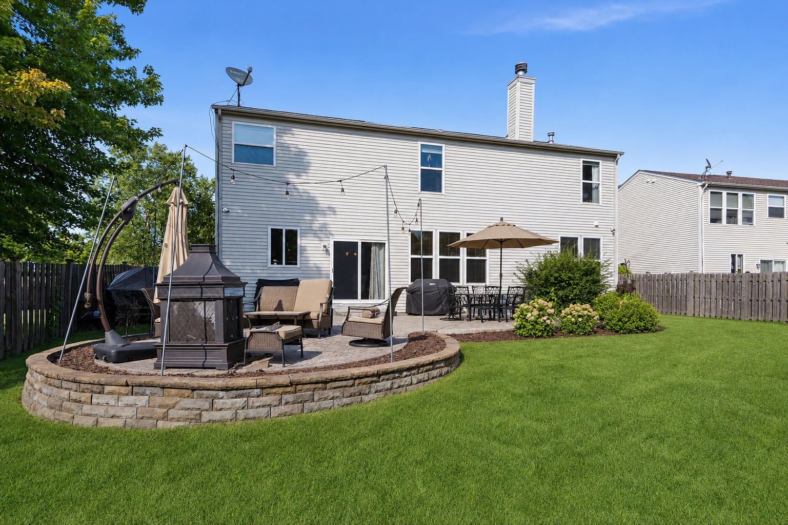223 Clubhouse Street, Bolingbrook, IL 60490 223 Clubhouse Street, Bolingbrook, IL 60490