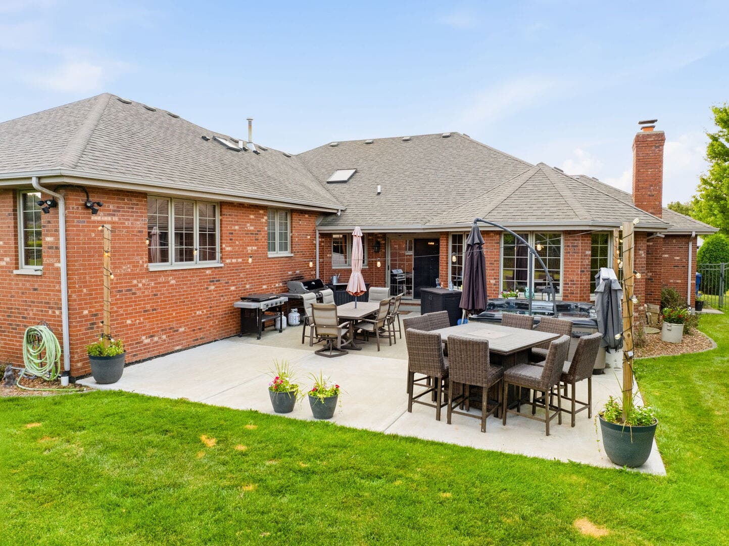 16065 Ridgewood Drive, Homer Glen, IL 60491