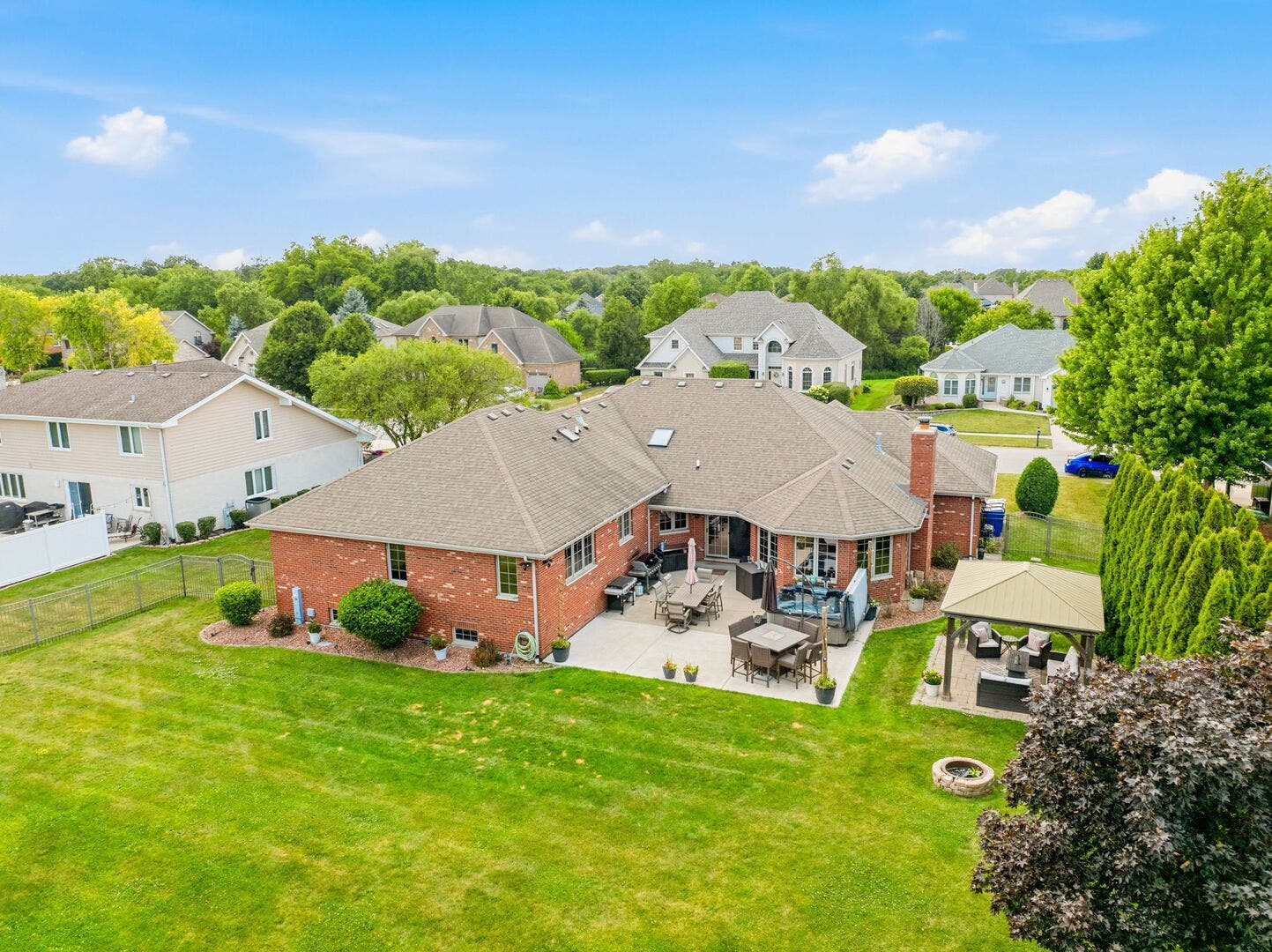 16065 Ridgewood Drive, Homer Glen, IL 60491