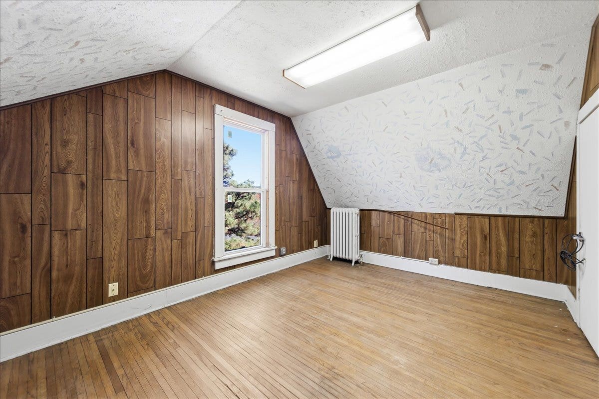 479 N Lake Street, Aurora, IL 60506 479 N Lake Street, Aurora, IL 60506
