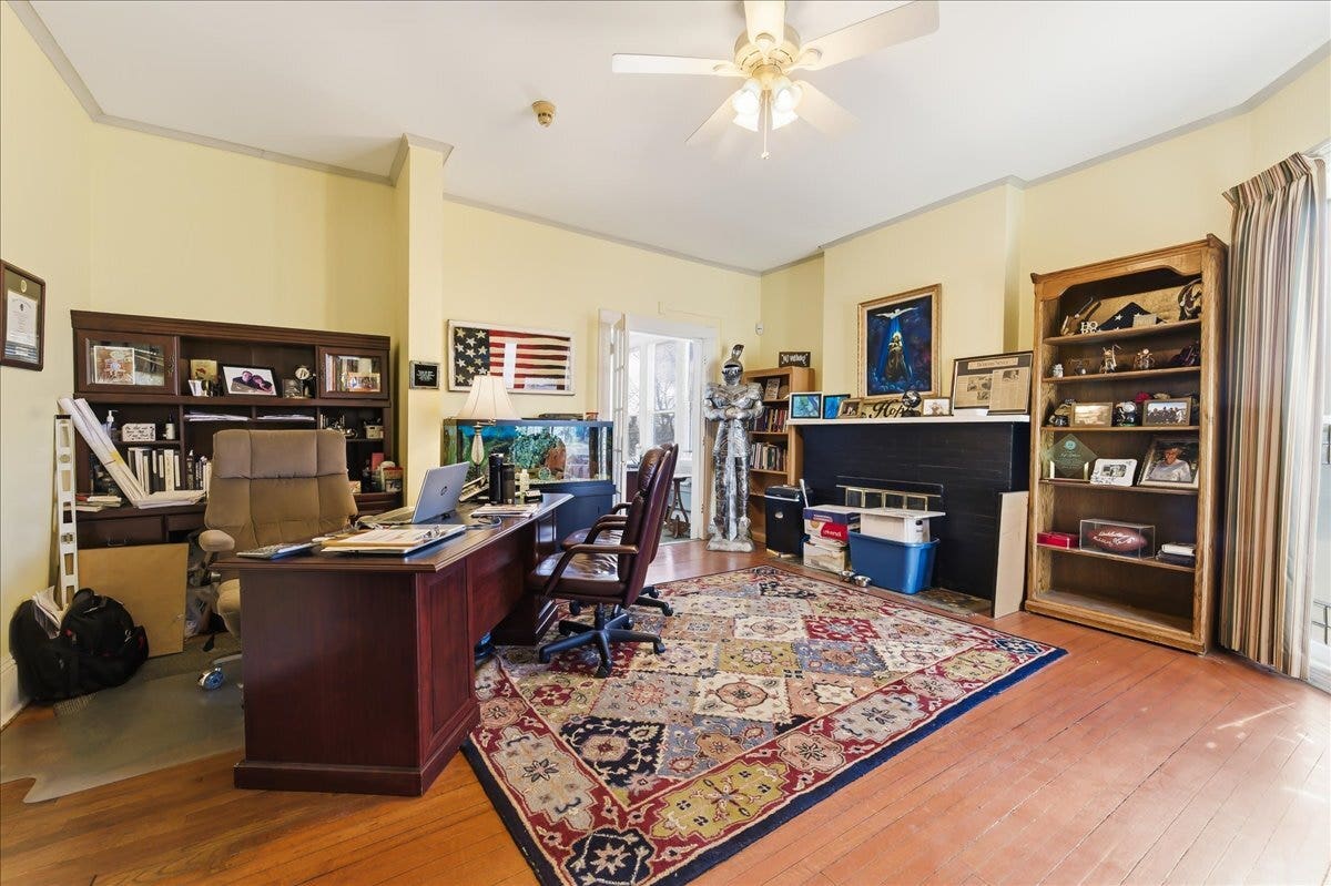 479 N Lake Street, Aurora, IL 60506 479 N Lake Street, Aurora, IL 60506