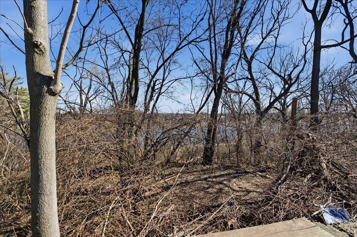 479 N Lake Street, Aurora, IL 60506 479 N Lake Street, Aurora, IL 60506