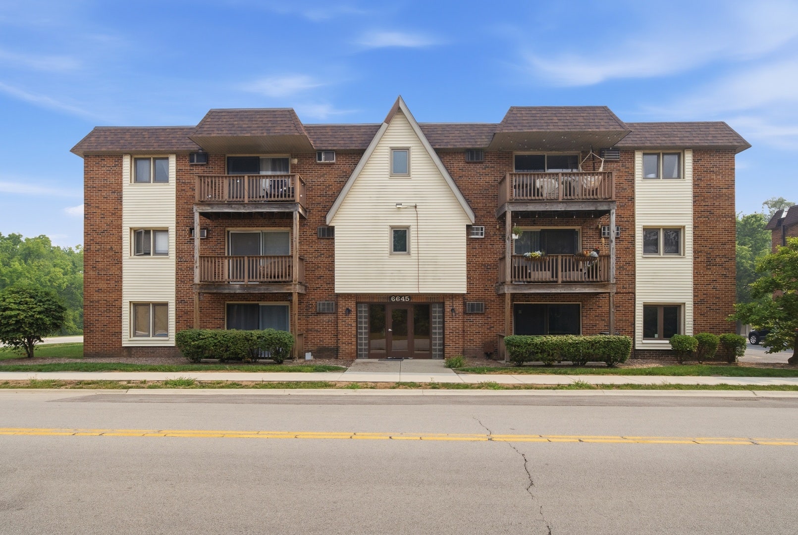 6645 172nd Street, #1C, Tinley Park, IL 60477