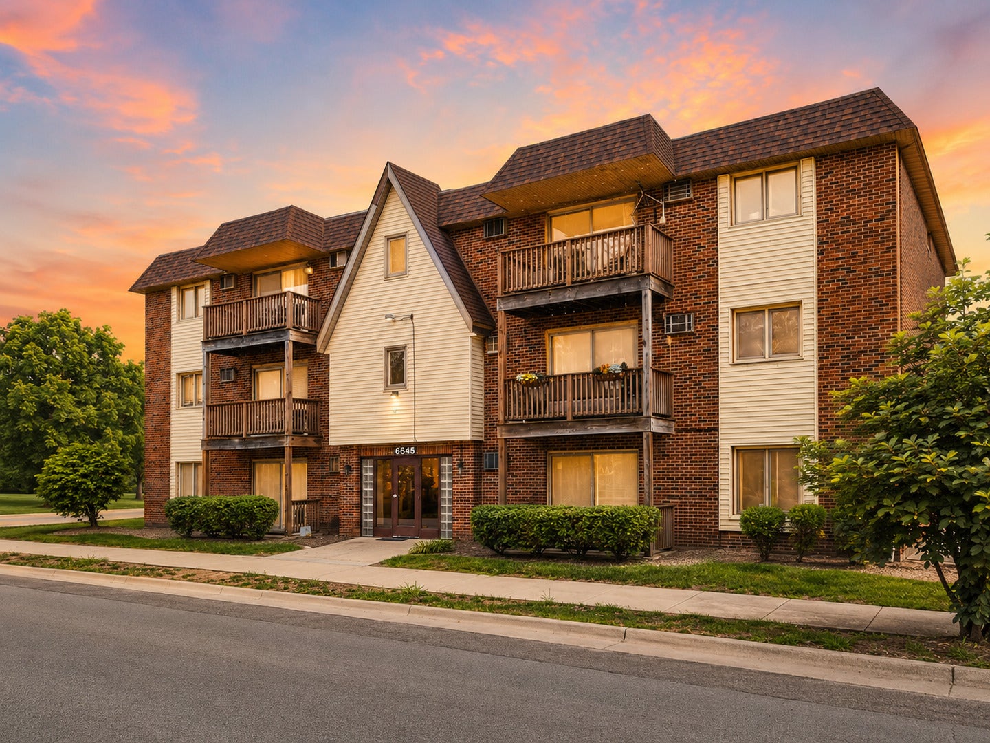 6645 172nd Street, #1C, Tinley Park, IL 60477