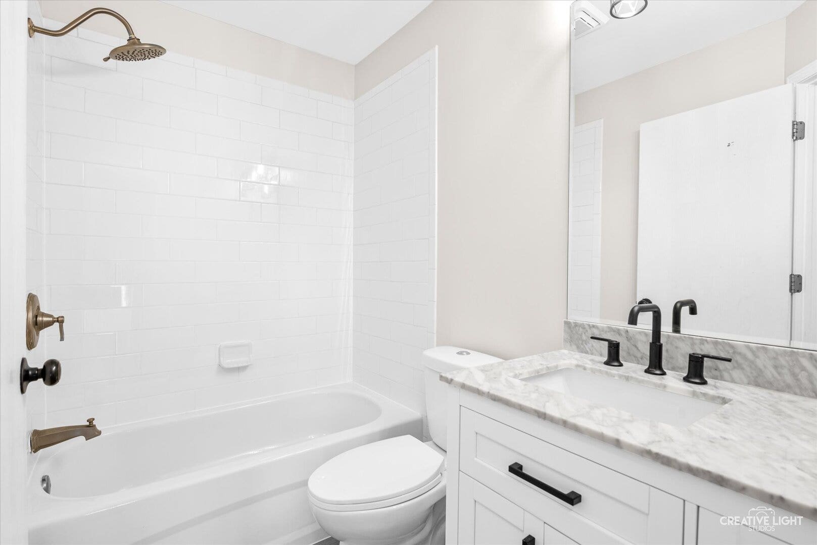 2409 Courtyard Circle, #4, Aurora, IL 60506 2409 Courtyard Circle, #4, Aurora, IL 60506
