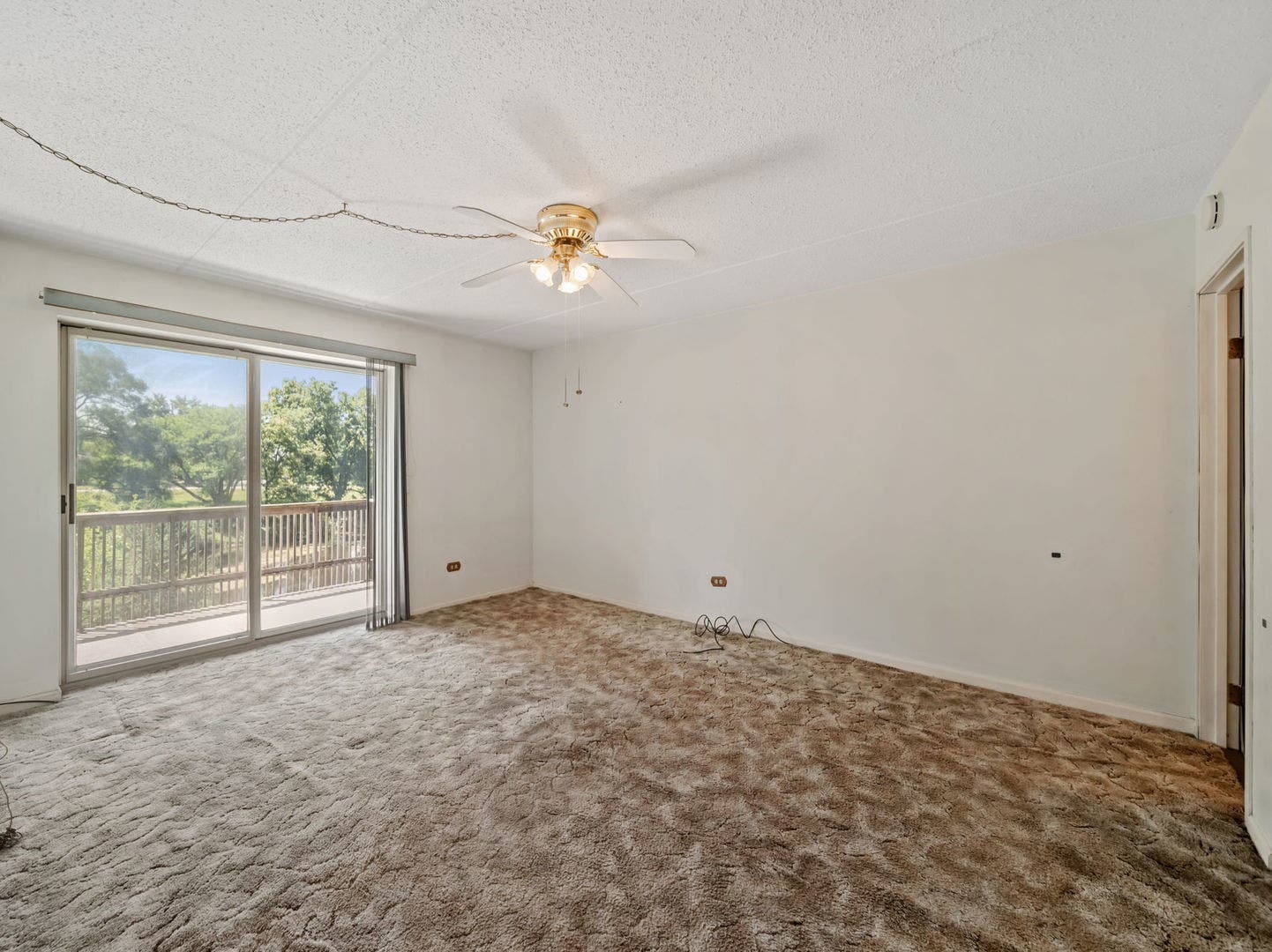 500 Redondo Drive, #205, Downers Grove, IL 60516 500 Redondo Drive, #205, Downers Grove, IL 60516