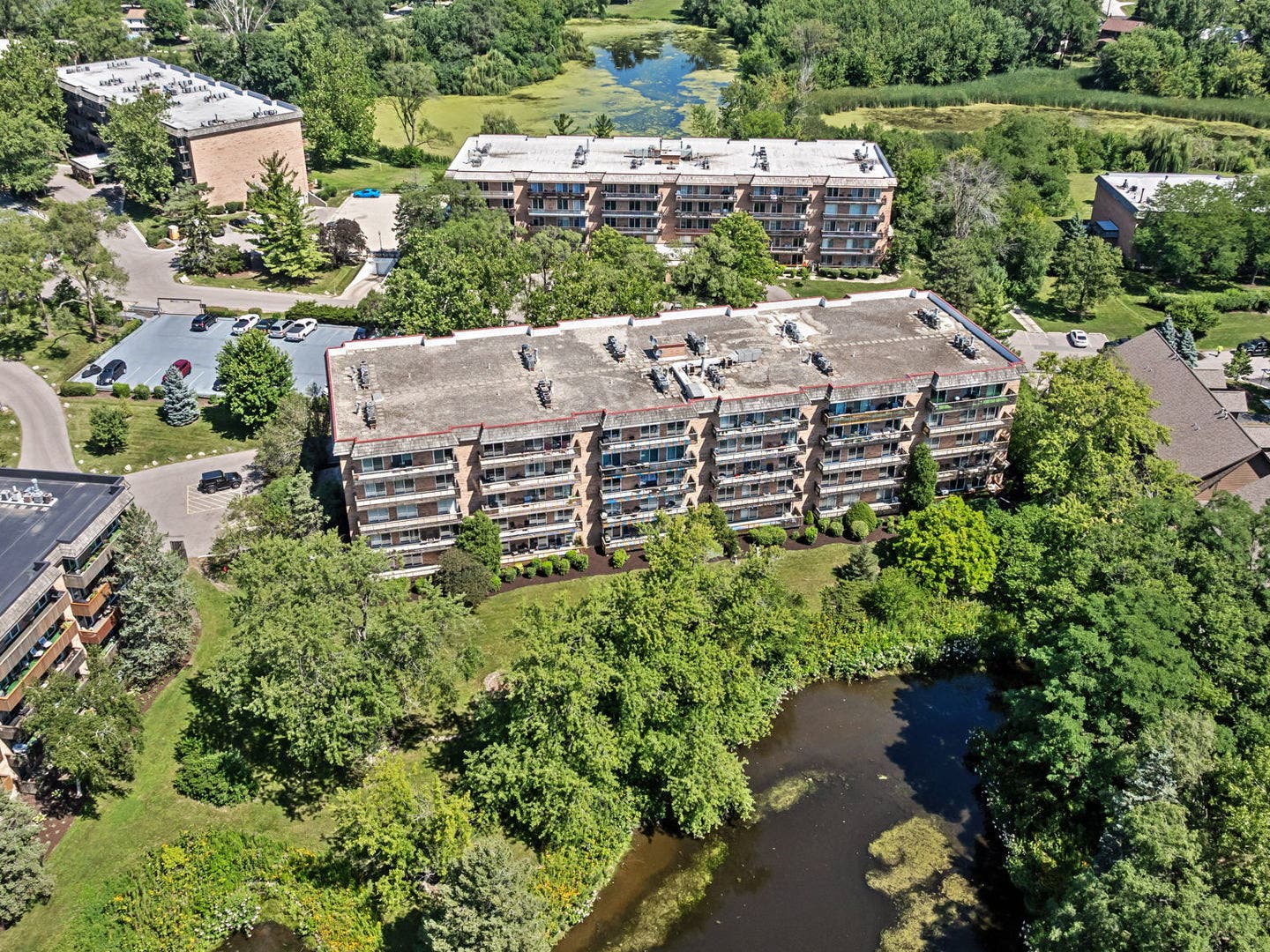 500 Redondo Drive, #205, Downers Grove, IL 60516 500 Redondo Drive, #205, Downers Grove, IL 60516