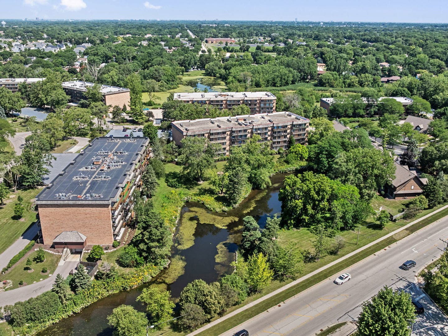 500 Redondo Drive, #205, Downers Grove, IL 60516 500 Redondo Drive, #205, Downers Grove, IL 60516