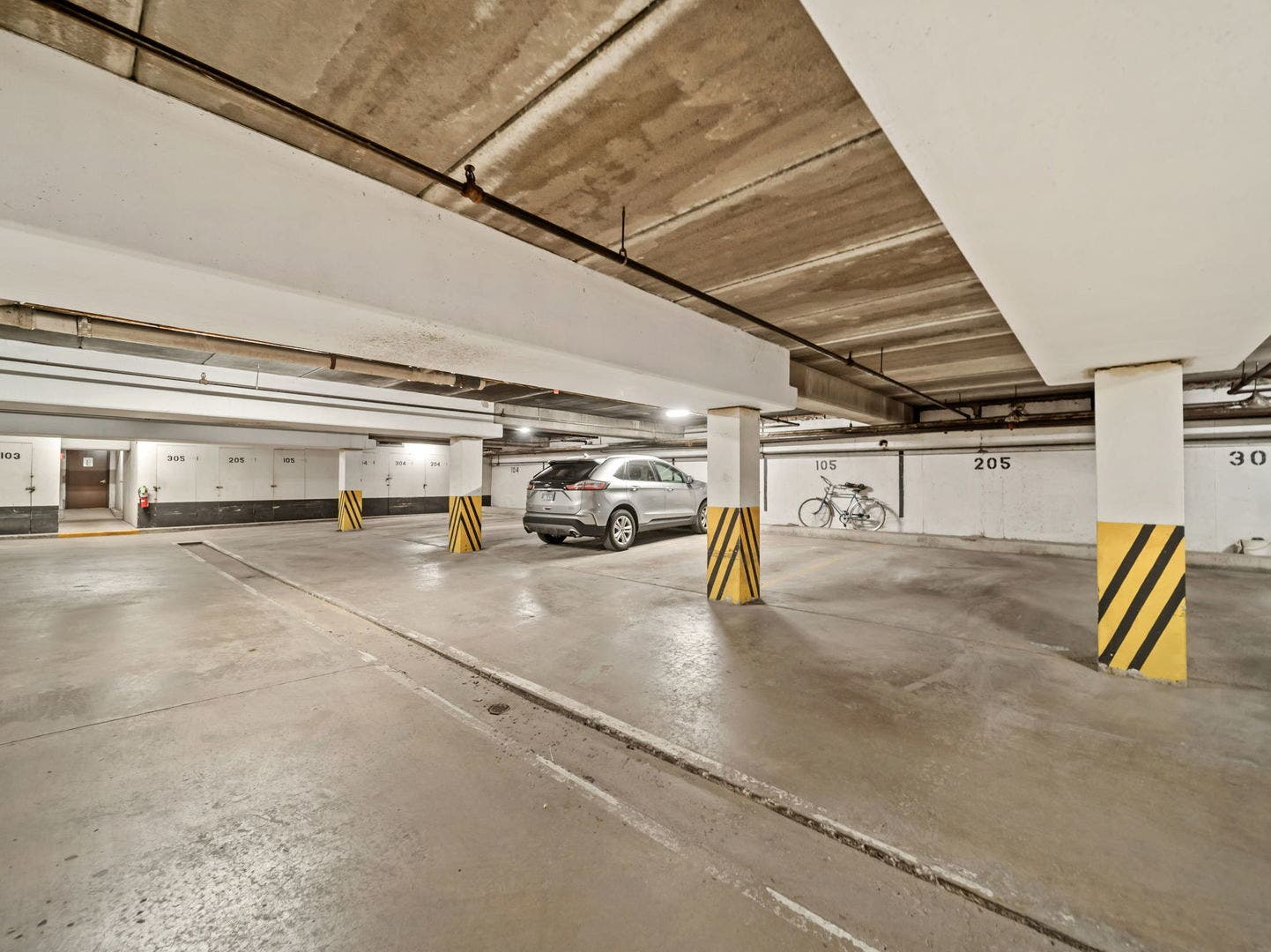 500 Redondo Drive, #205, Downers Grove, IL 60516 Heated Garage - Assigned Parking & Storage