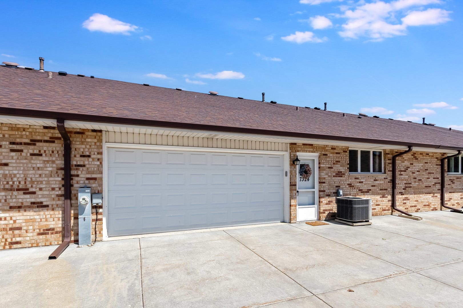 7324 W 152ND Street, #73, Orland Park, IL 60462 7324 W 152ND Street, #73, Orland Park, IL 60462