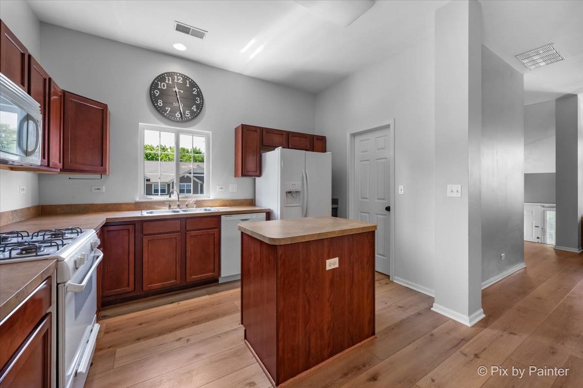 2449 Wilton Lane, #2449, Aurora, IL 60502 2449 Wilton Lane, #2449, Aurora, IL 60502