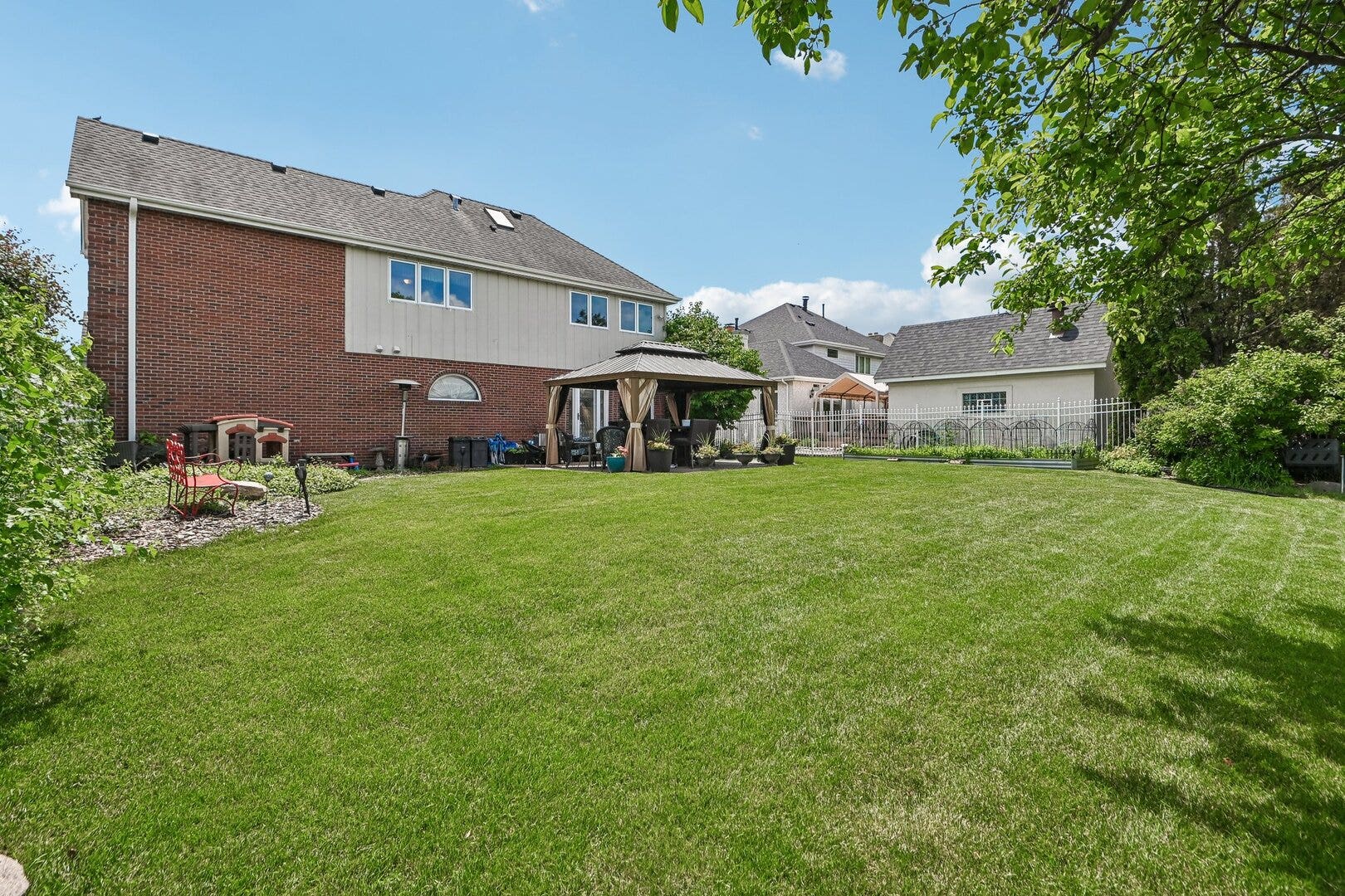 17420 92nd Avenue, Tinley Park, IL 60487