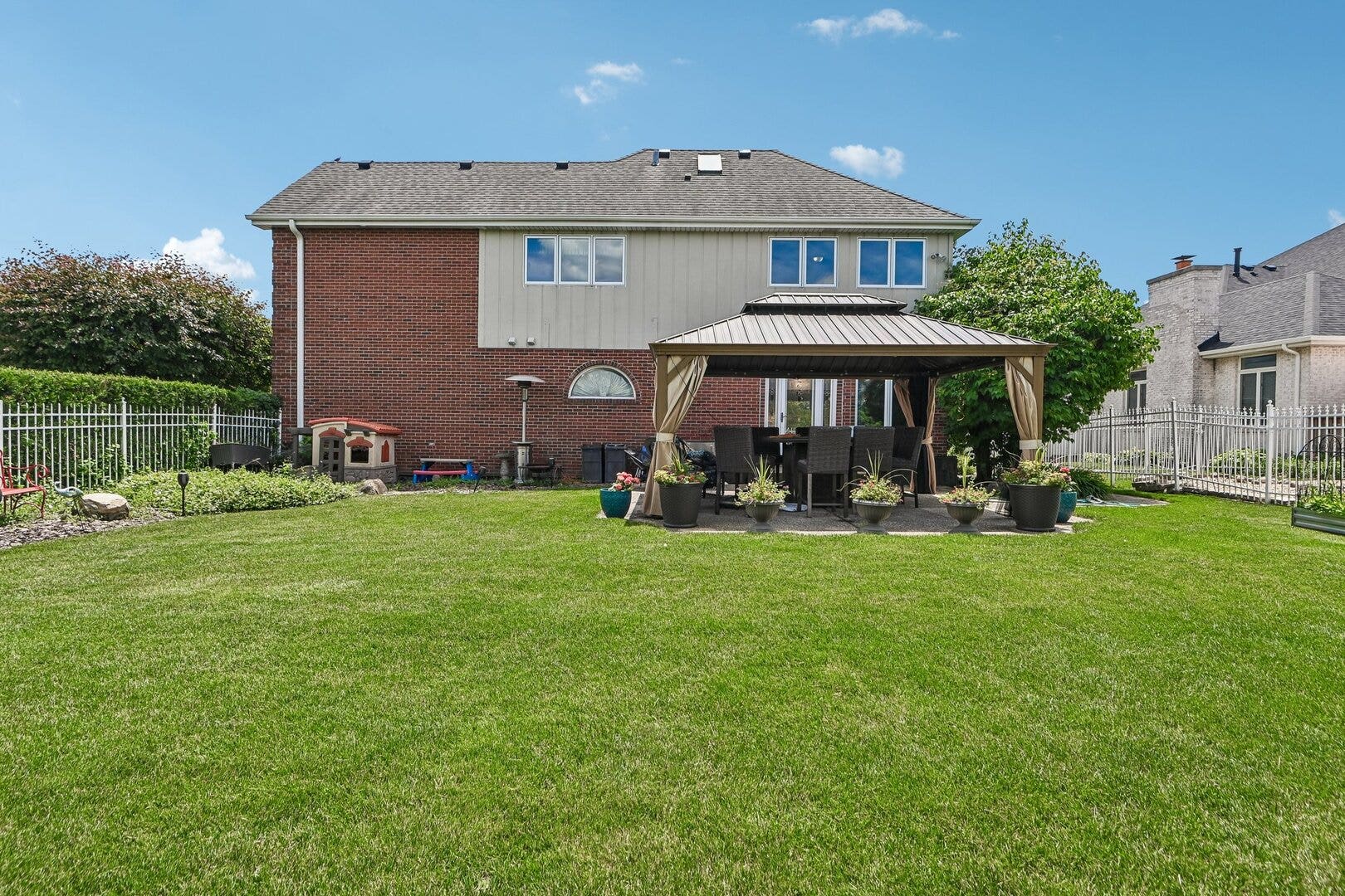 17420 92nd Avenue, Tinley Park, IL 60487