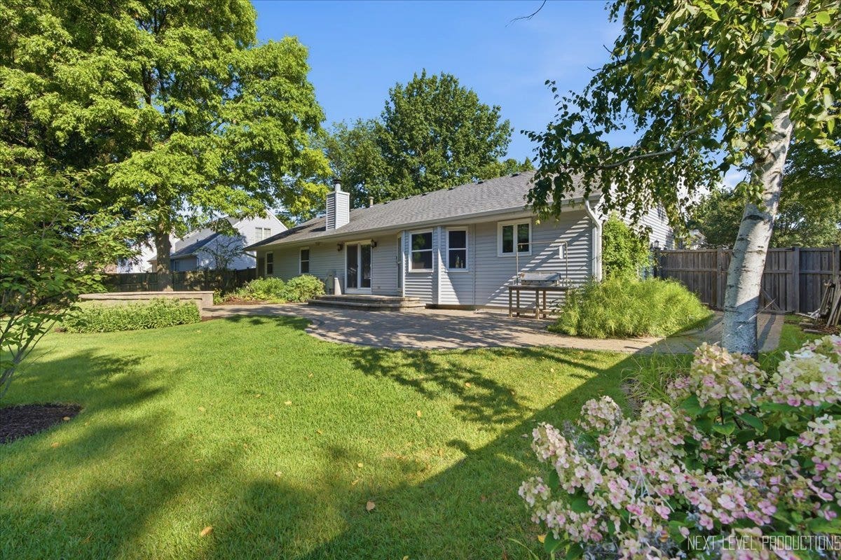 708 E Coady Drive, Minooka, IL 60447 708 E Coady Drive, Minooka, IL 60447