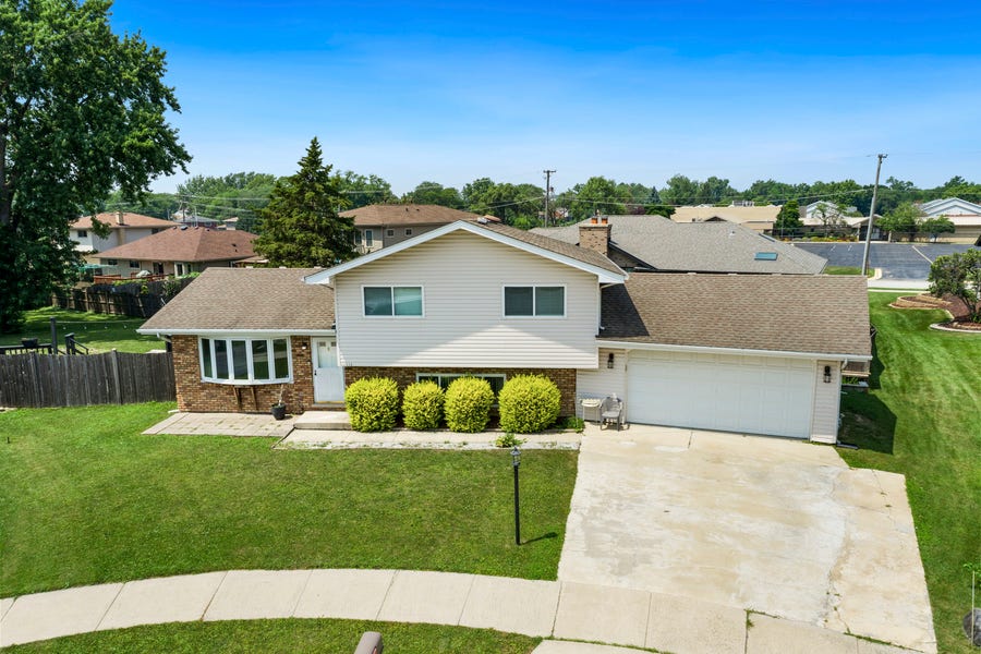 Property photo for 15512 Lorel Avenue, Oak Forest, IL