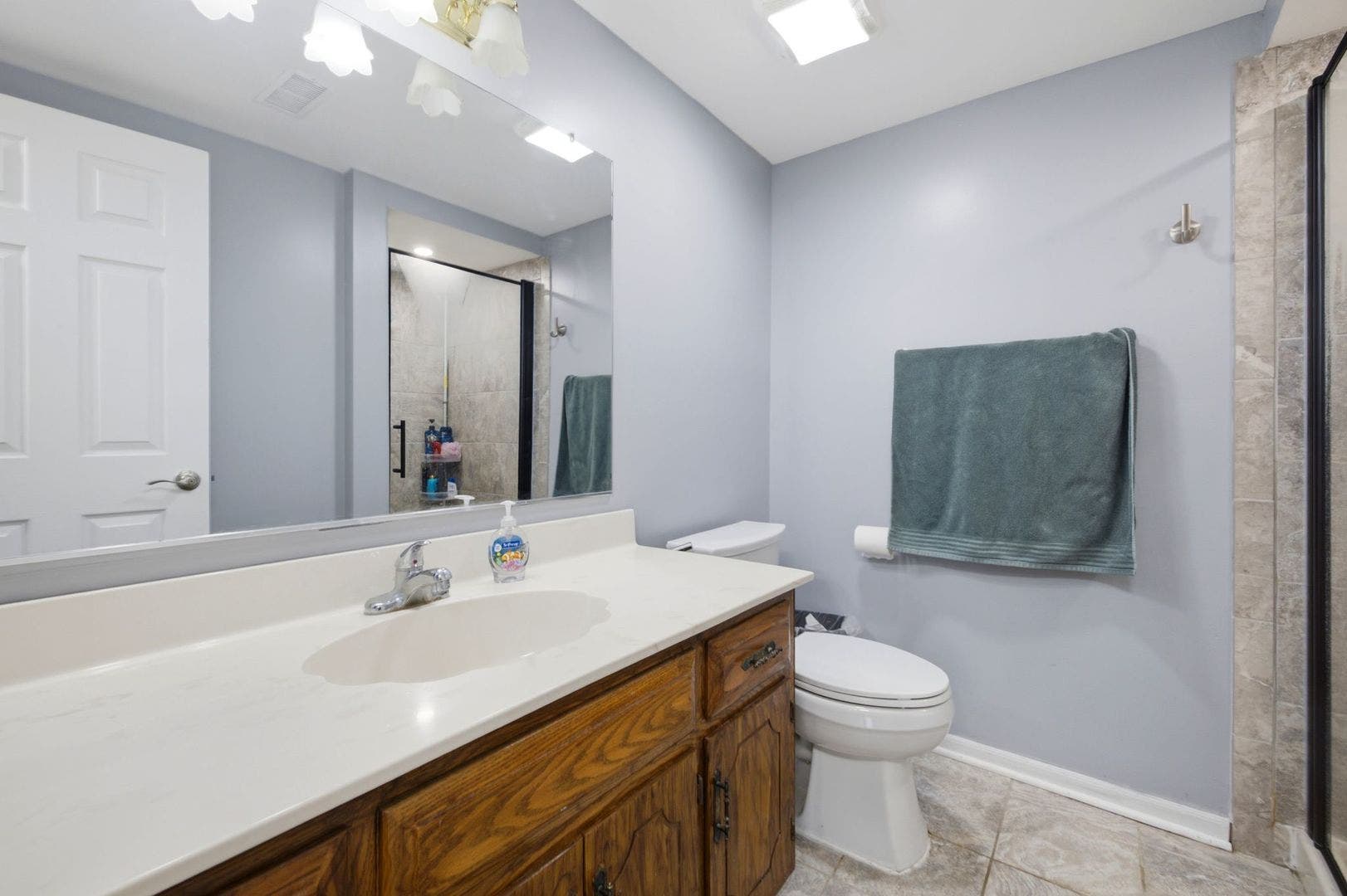 8612 Carriage Lane, Tinley Park, IL 60487 8612 Carriage Lane, Tinley Park, IL 60487