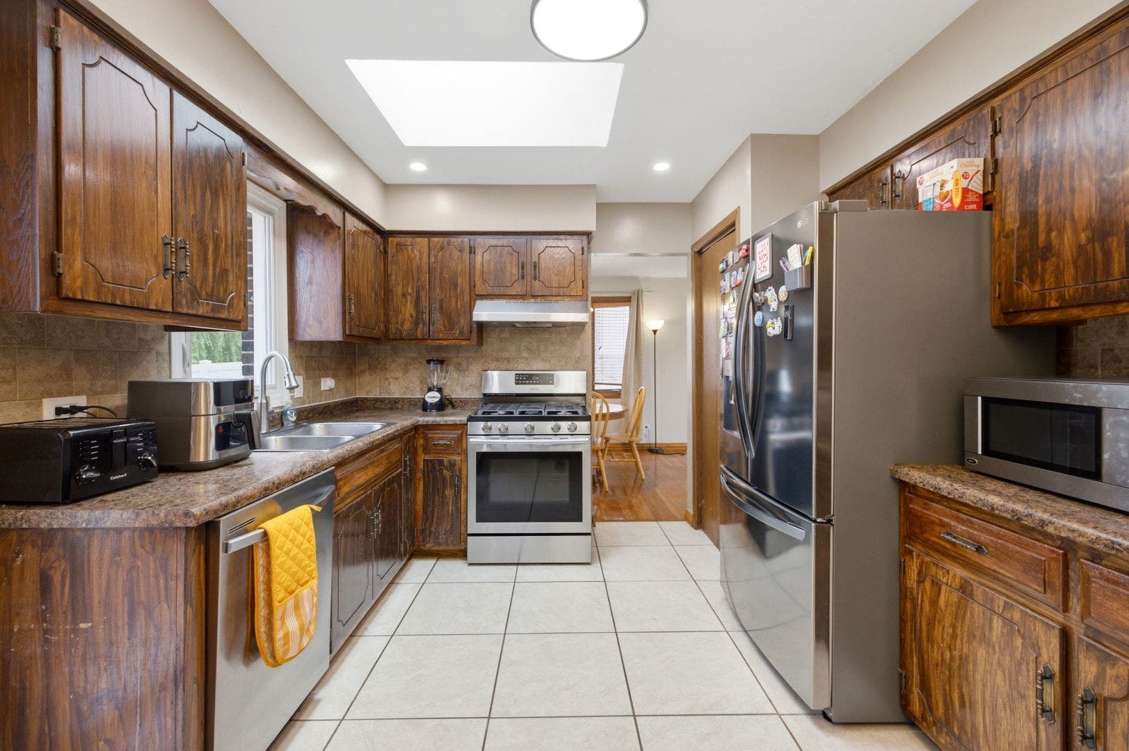 8612 Carriage Lane, Tinley Park, IL 60487 8612 Carriage Lane, Tinley Park, IL 60487