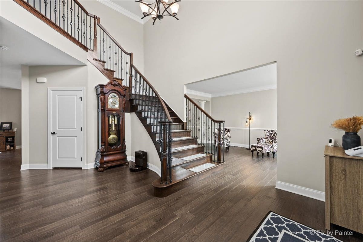 1451 Bethpage Circle, Elgin, IL 60124 1451 Bethpage Circle, Elgin, IL 60124