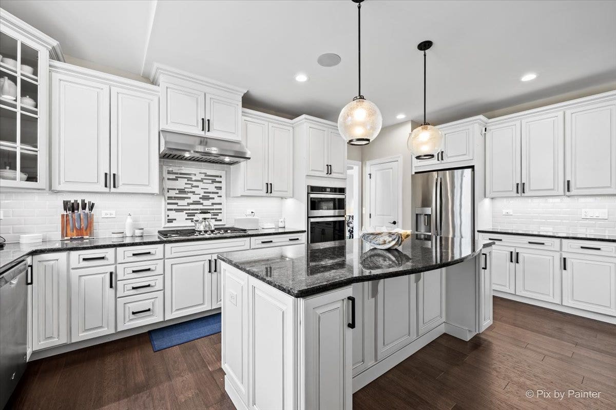 1451 Bethpage Circle, Elgin, IL 60124 1451 Bethpage Circle, Elgin, IL 60124