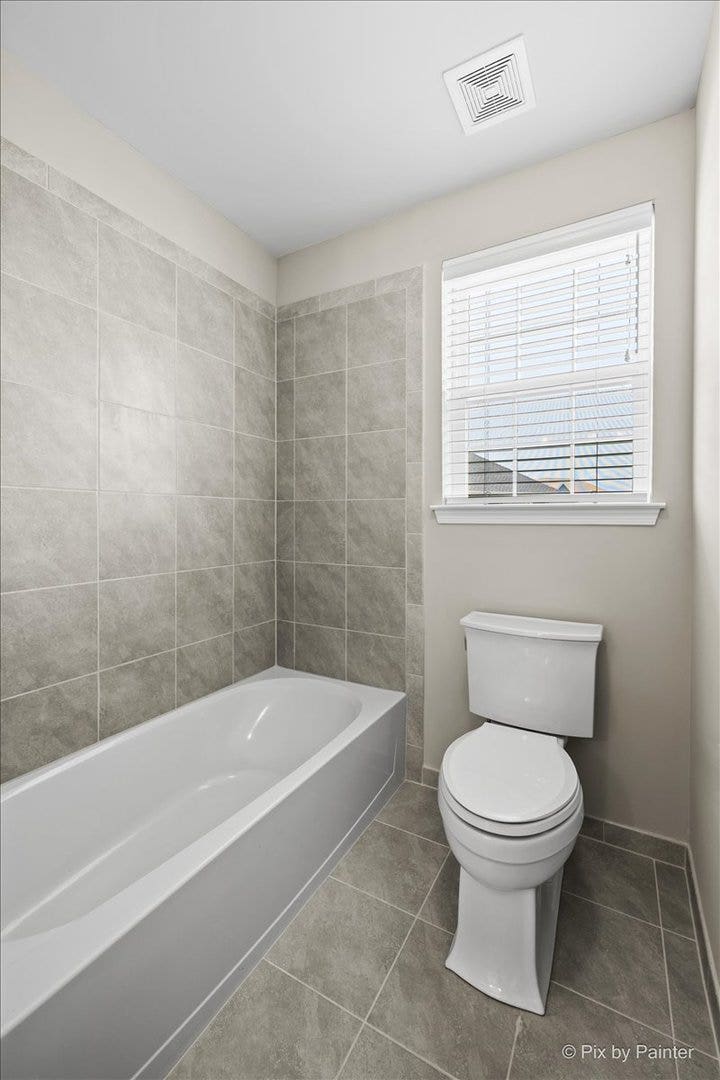 1451 Bethpage Circle, Elgin, IL 60124 1451 Bethpage Circle, Elgin, IL 60124