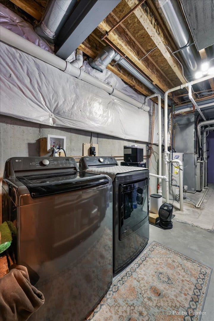 1451 Bethpage Circle, Elgin, IL 60124 1451 Bethpage Circle, Elgin, IL 60124