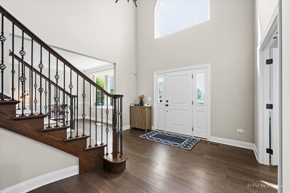 1451 Bethpage Circle, Elgin, IL 60124 1451 Bethpage Circle, Elgin, IL 60124