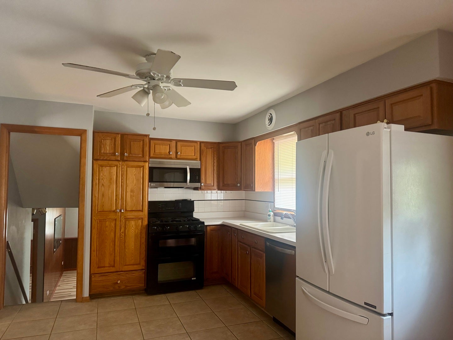 5341 Grand Avenue, Downers Grove, IL 60515