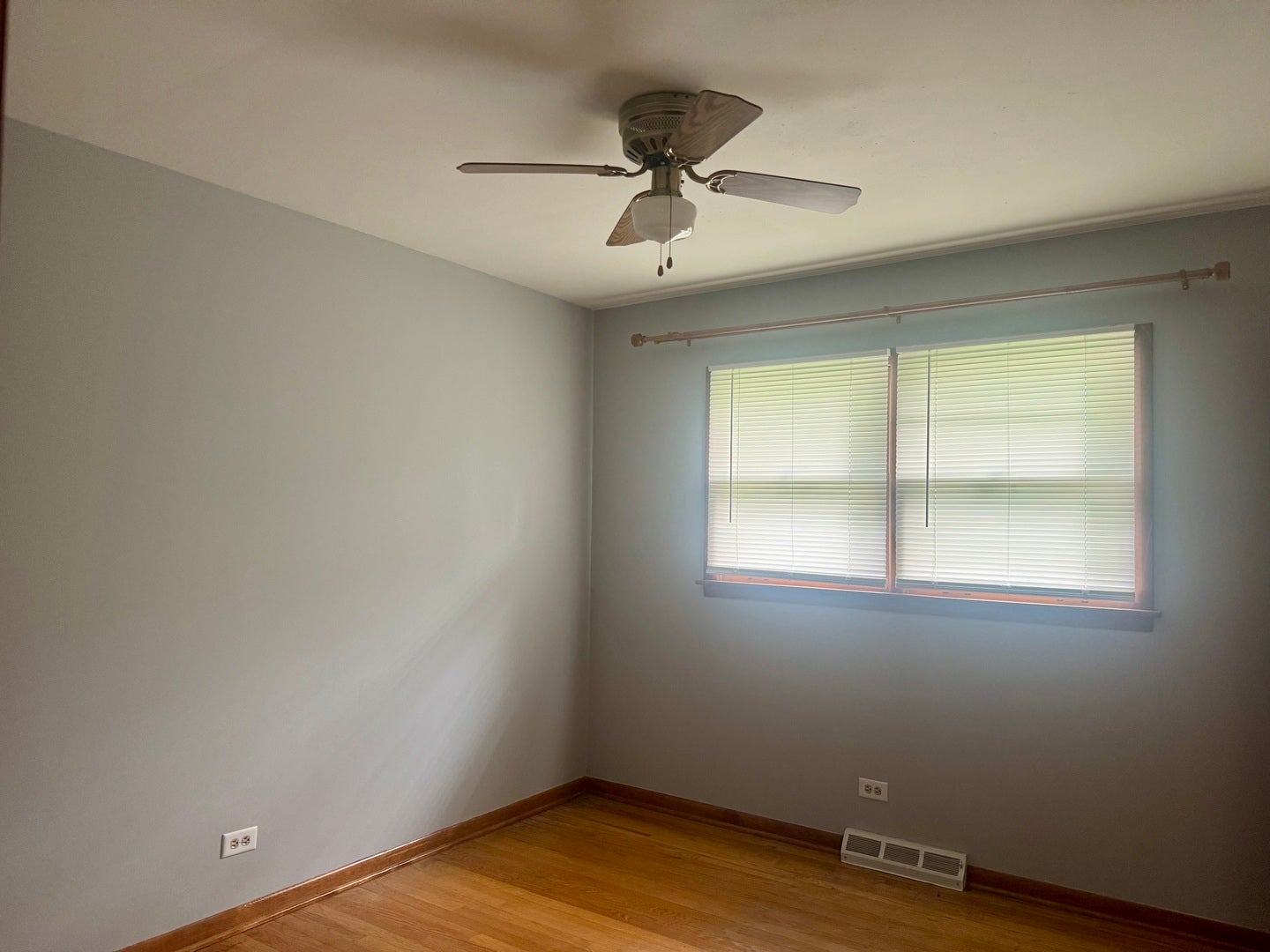 5341 Grand Avenue, Downers Grove, IL 60515