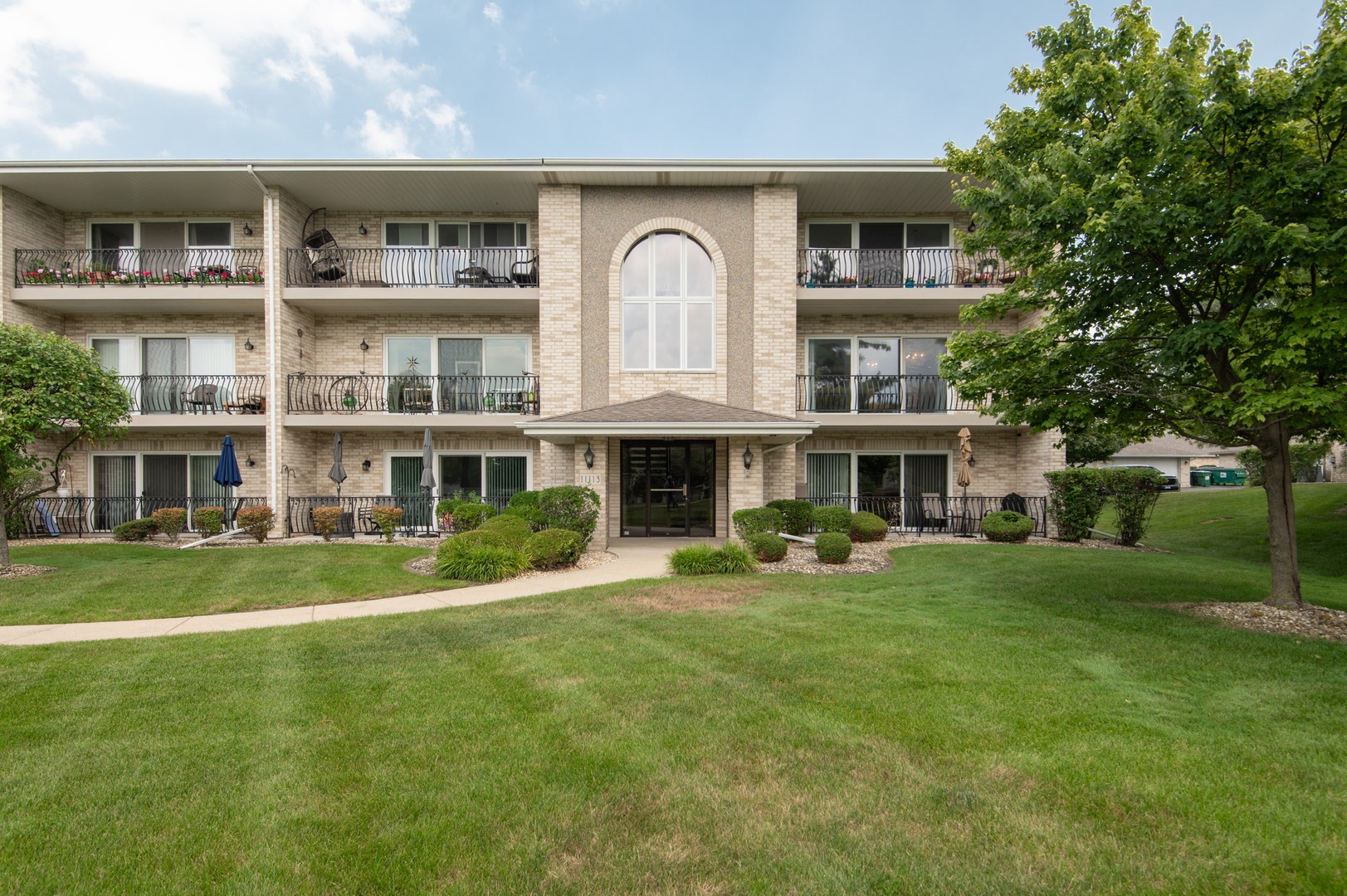 11113 Wisconsin Court, #2D, Orland Park, IL 60467 11113 Wisconsin Court, #2D, Orland Park, IL 60467