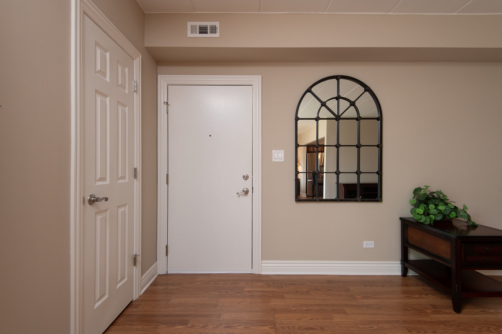 11113 Wisconsin Court, #2D, Orland Park, IL 60467 11113 Wisconsin Court, #2D, Orland Park, IL 60467