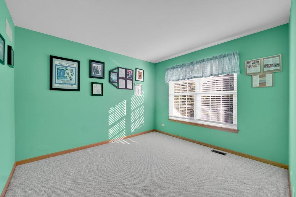 2304 Tremont Avenue, Aurora, IL 60502 2304 Tremont Avenue, Aurora, IL 60502